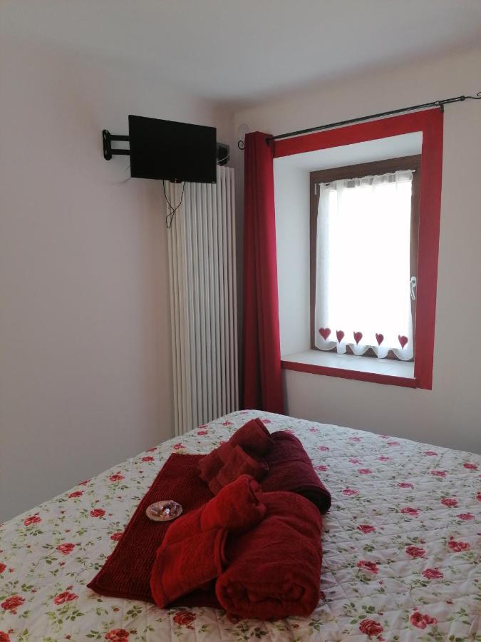 Casa Vacanza La Rosa فيناديو المظهر الخارجي الصورة