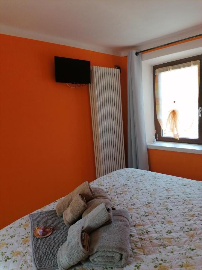 Casa Vacanza La Rosa فيناديو المظهر الخارجي الصورة
